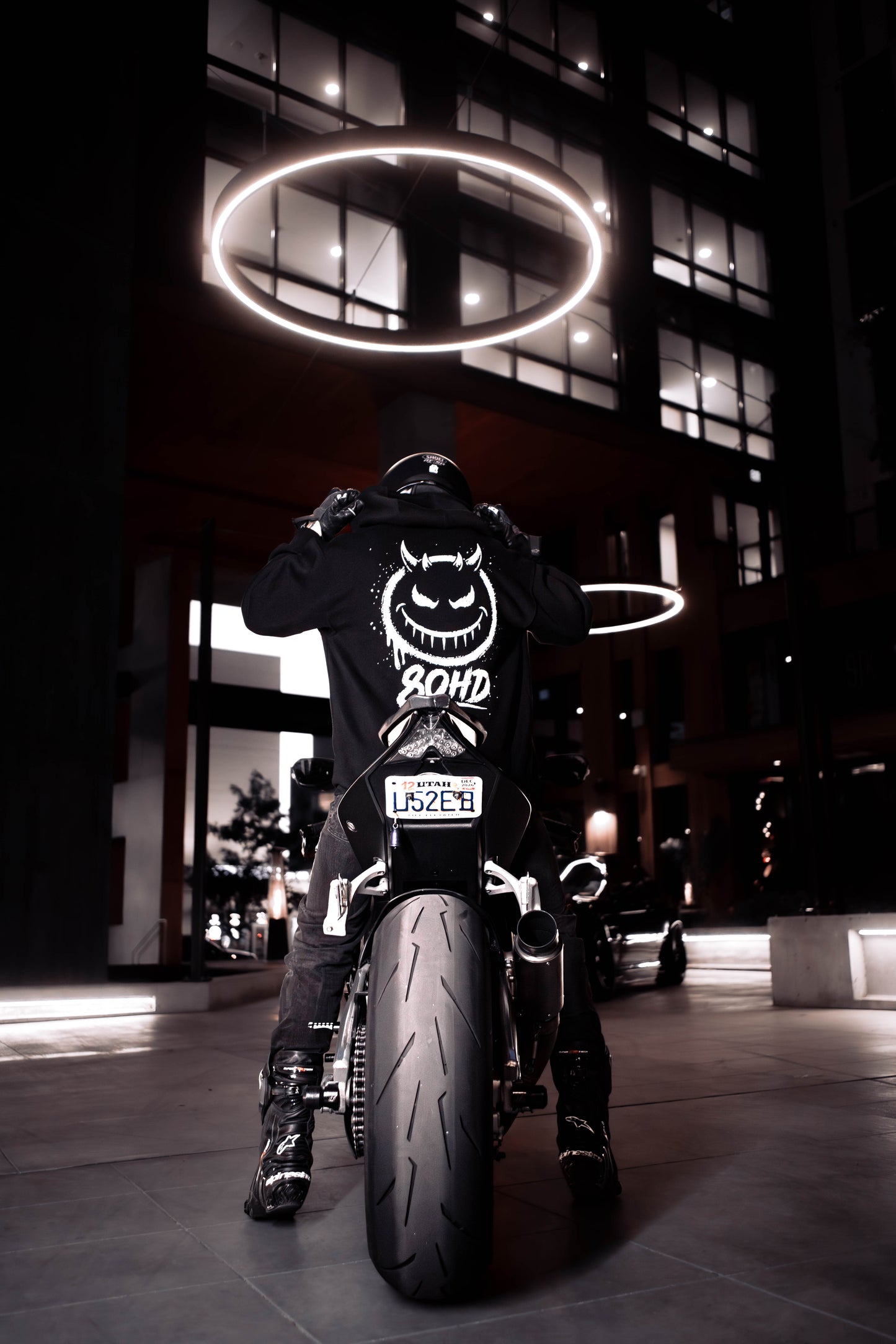 80HD Zip-Up